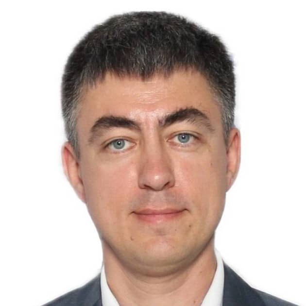 Олег Чернов